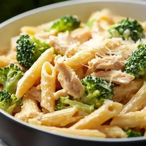 high protein rotisserie chicken broccoli pasta 2026 05 08 161447 819x1024 1